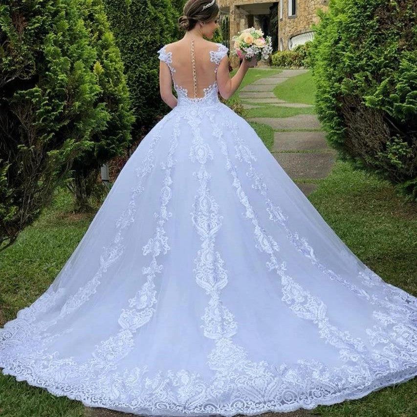 Vintage Lace Wedding Dress - White Bridal Gown with Elegant Lace Detail