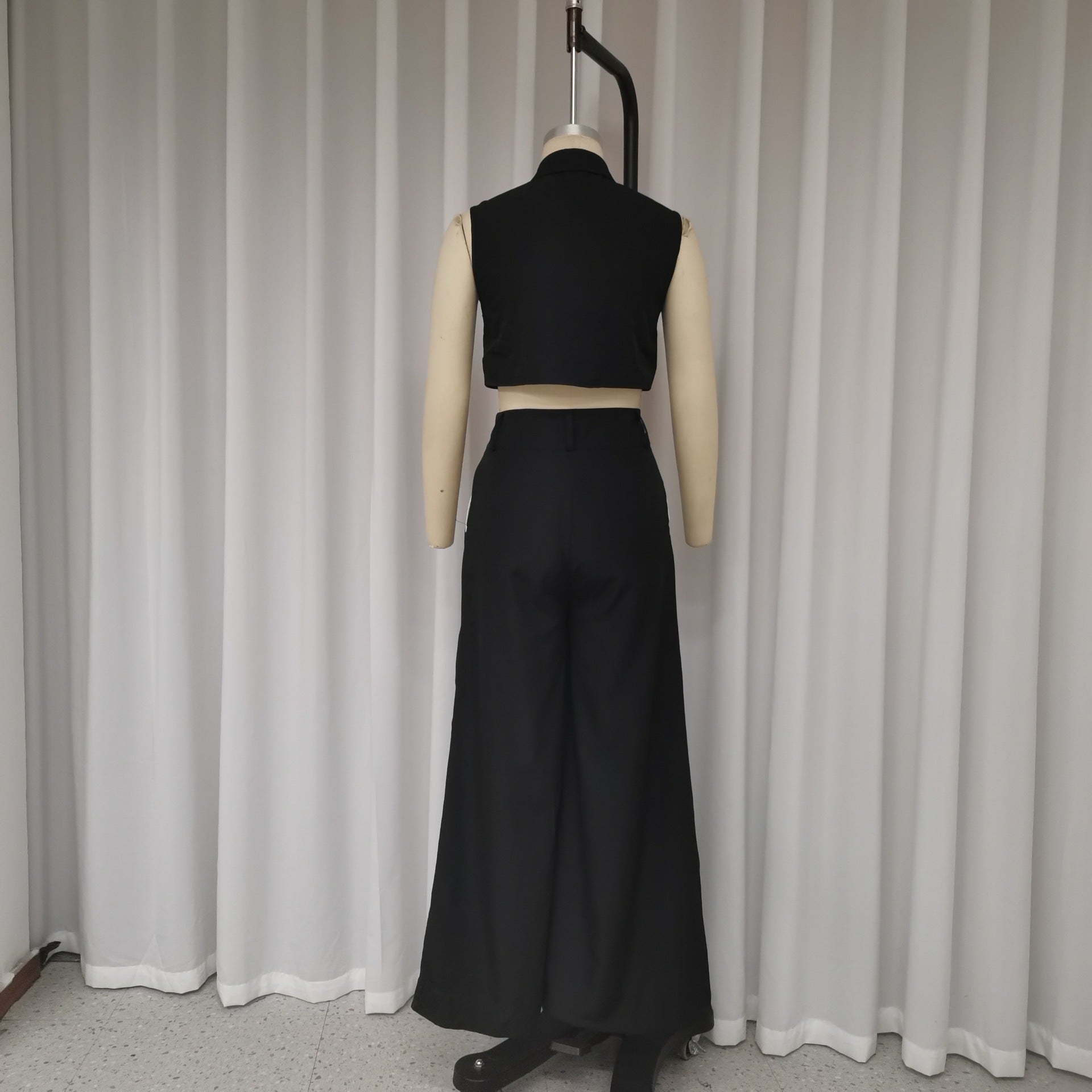 European And American Women's Autumn New Fashion Polo Collar Sleeveless Top Pants Two-piece Suit