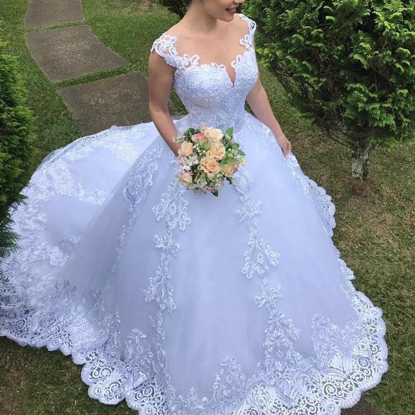 Vintage Lace Wedding Dress - White Bridal Gown with Elegant Lace Detail