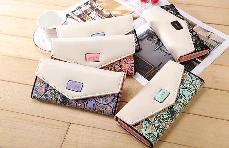 Chic Women's Leather Clutch Wallet & Card Holder