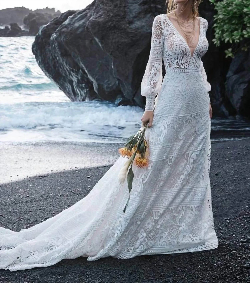 Vintage Lace Wedding Dress